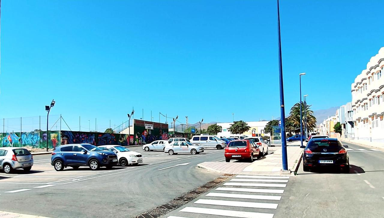 "The Red Crab Studio" By Bbhome At Gran Canaria Airport - Wifi 300 Mbps El Burrero Εξωτερικό φωτογραφία